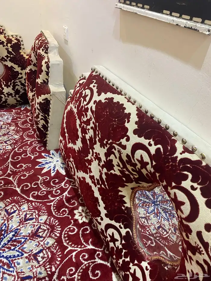 مساند للبيع 0