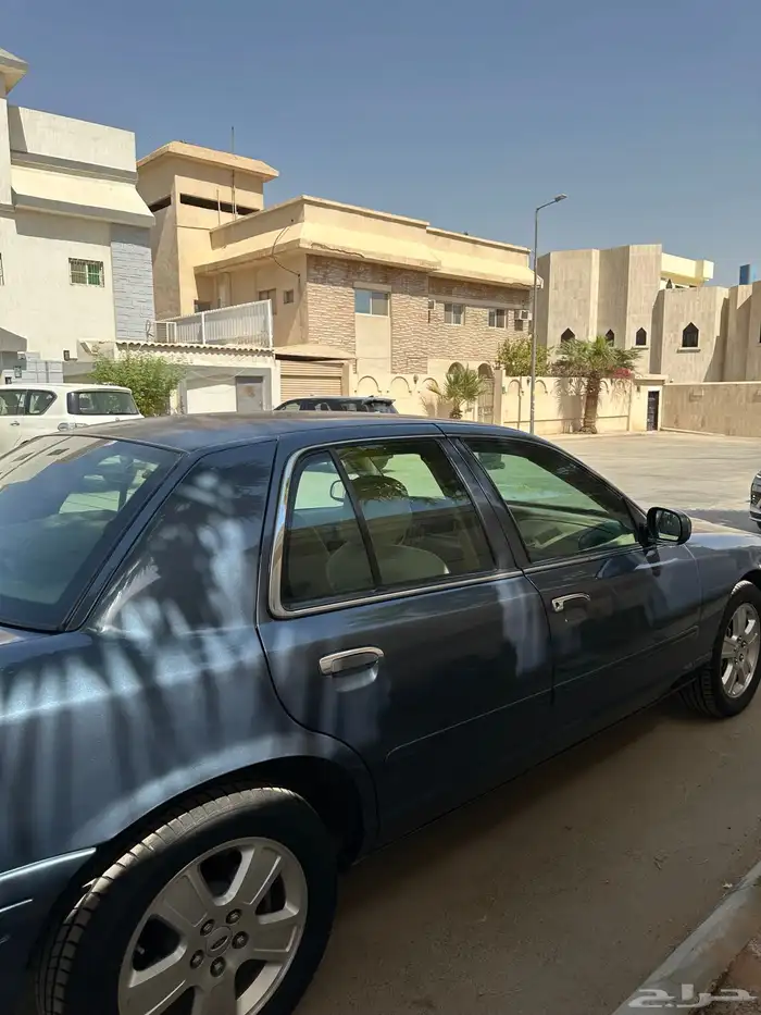 فورد كراون فكتوريا 2007 3