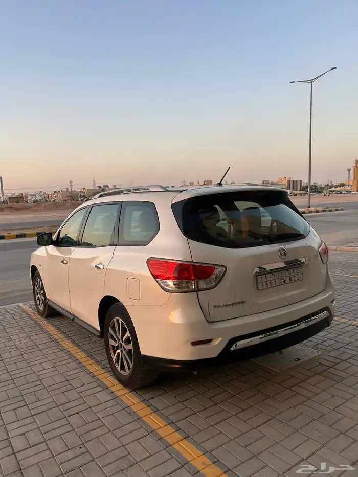 نيسان باثفندر 2015 4
