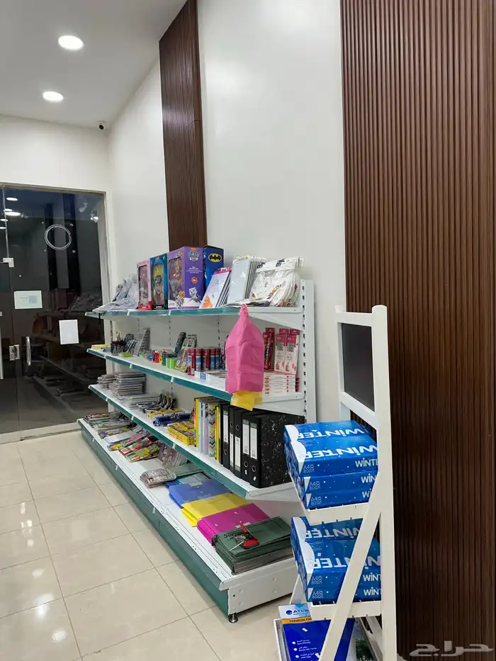 قرطاسية ورفوف 0