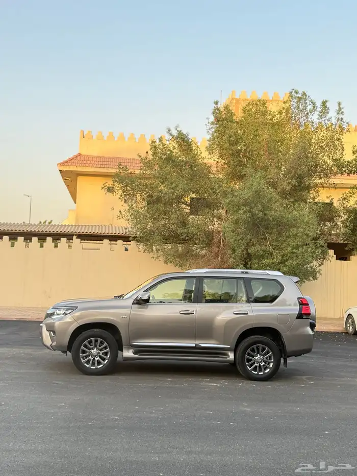 برادو 2020 VX 3