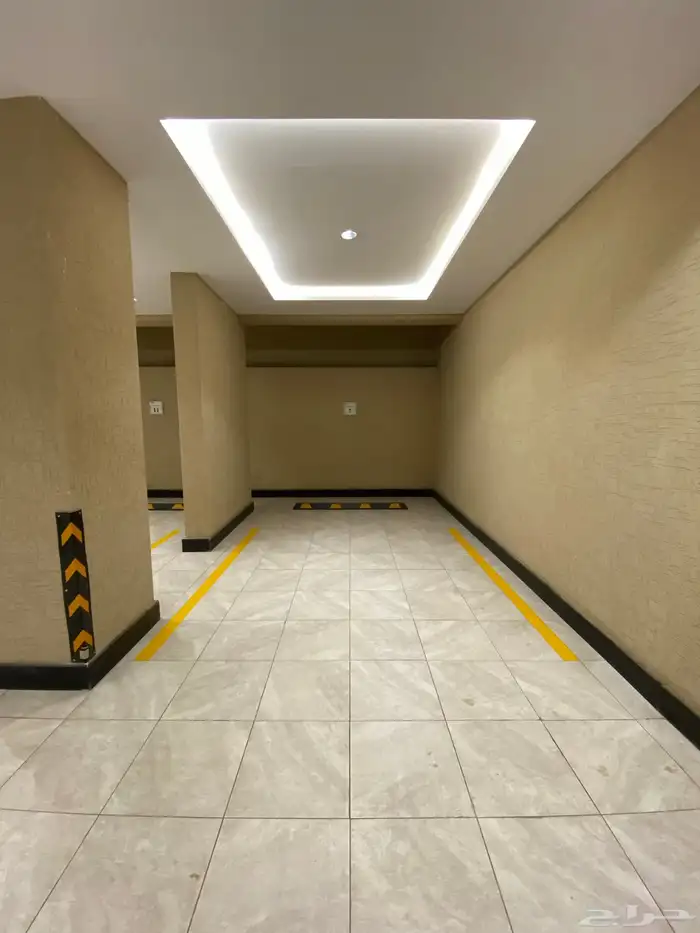 للإيجار شقة فاخرة جدة حي الروضة 5