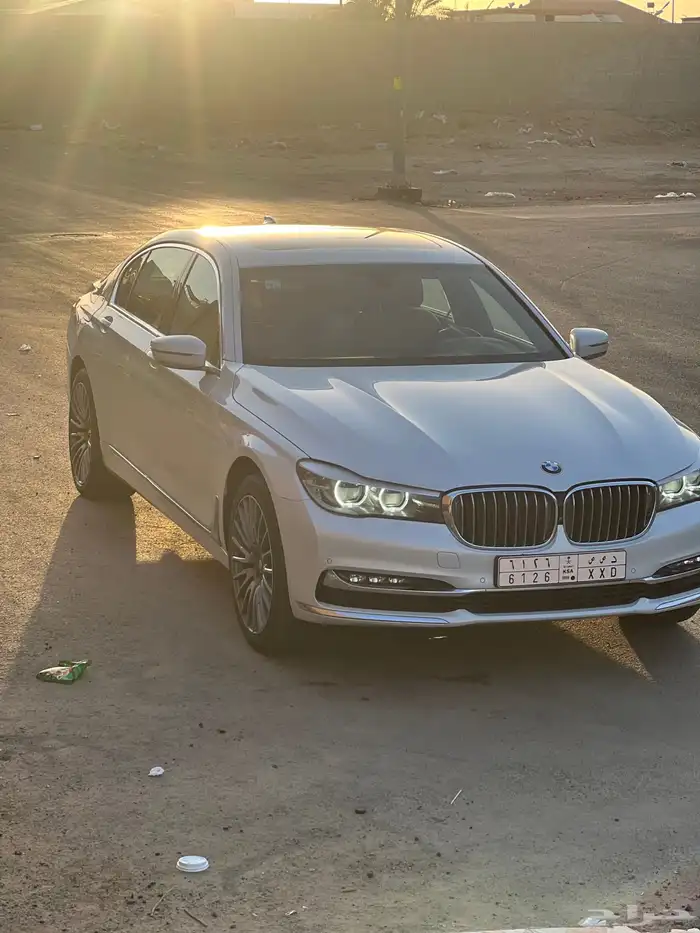 للبيع بي ام 2016 فل كامل 4