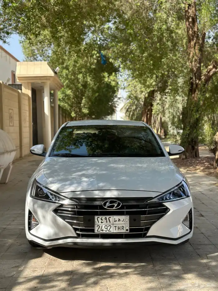 اللنترا وارد كوريا بنزين 2020 18