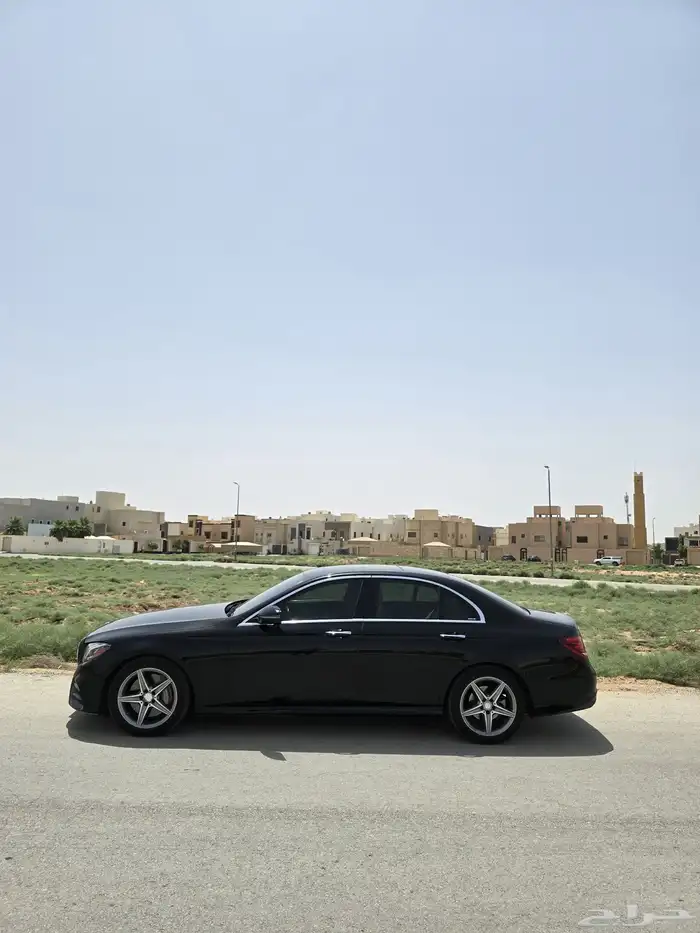 مرسيدس E 300 0