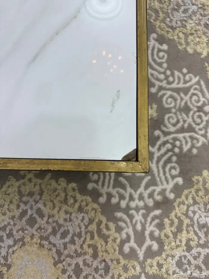طاوله ارضيه 1