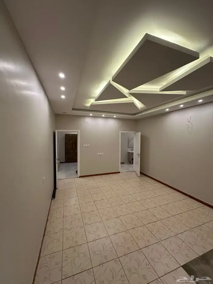 شقة مودرن للإيجار السنوي بسعر مناسب في أبها 6