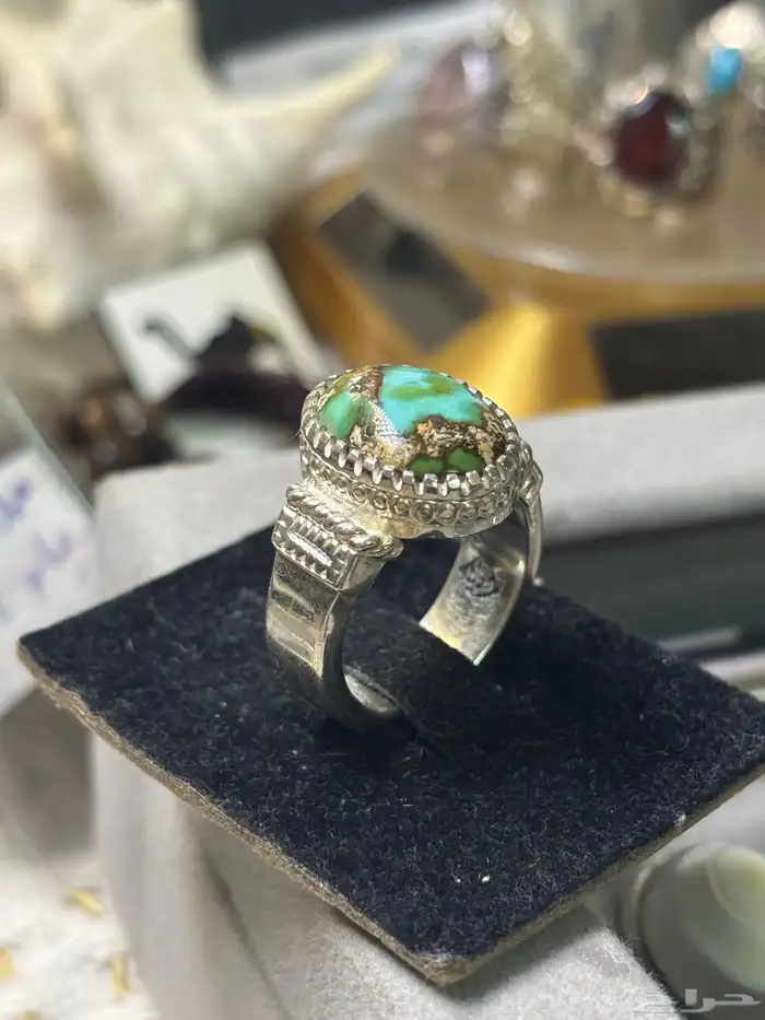 خاتم قطعه مميزه من الفيروز الطبيعي عيار 950 2