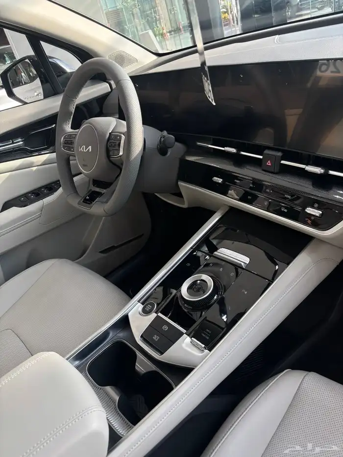 كيا سبورتاج نص فل2025- بخصومات على الكاش والتمويل 6