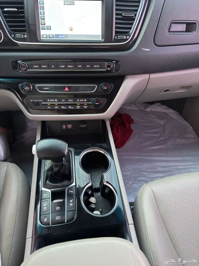 كرنفال2020 بدي ومحركات علي الشرط ماشي134 الف 6