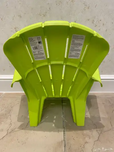 كرسي للأطفال الصغار من شركة Little tikes index