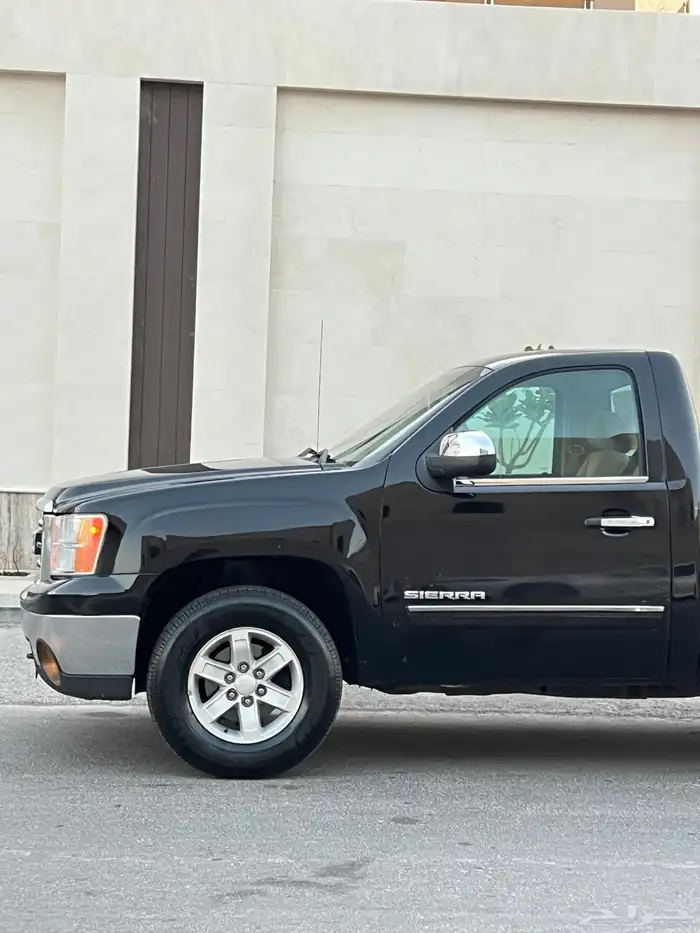 جمس سييرا 2013 Z71 - فل دبل ( اسود ) 15