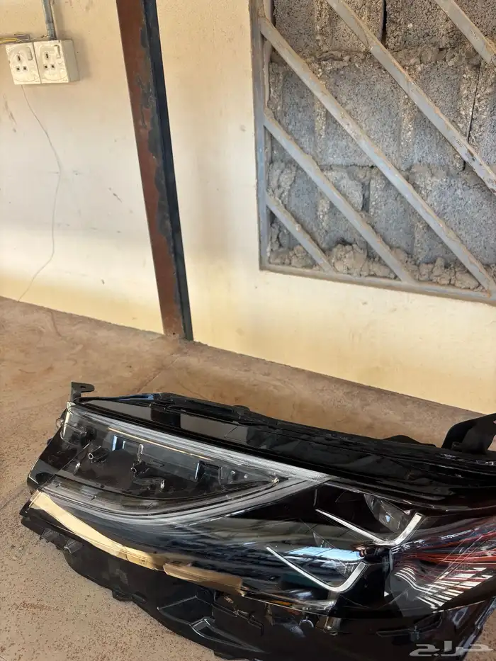 شمعة كامري 2025 يسار عدستين 6