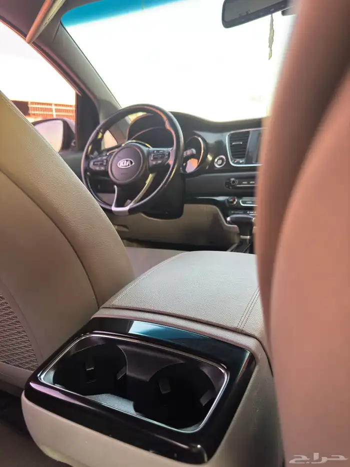 كرنفال2020 بدي ومحركات علي الشرط ماشي134 الف 11