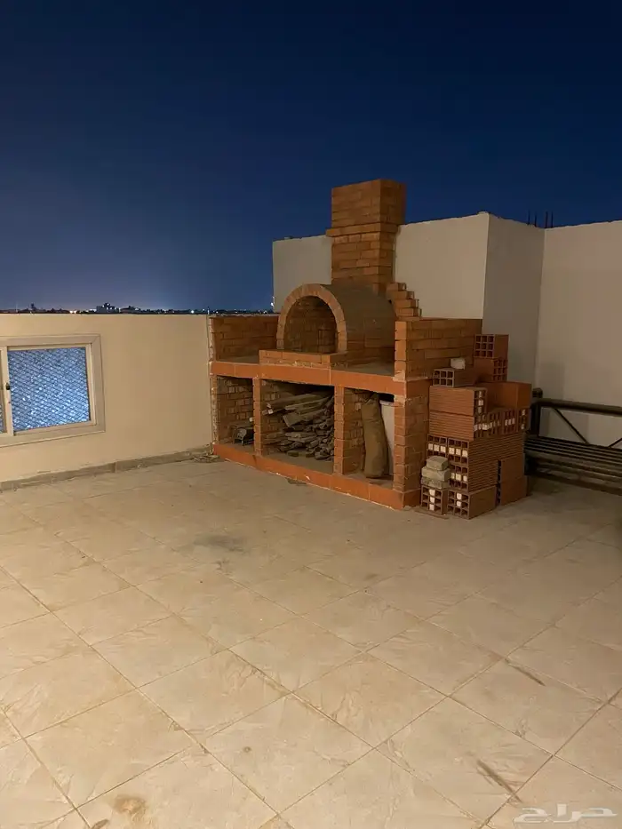 عمارة للبيع حي الأجاويد 11