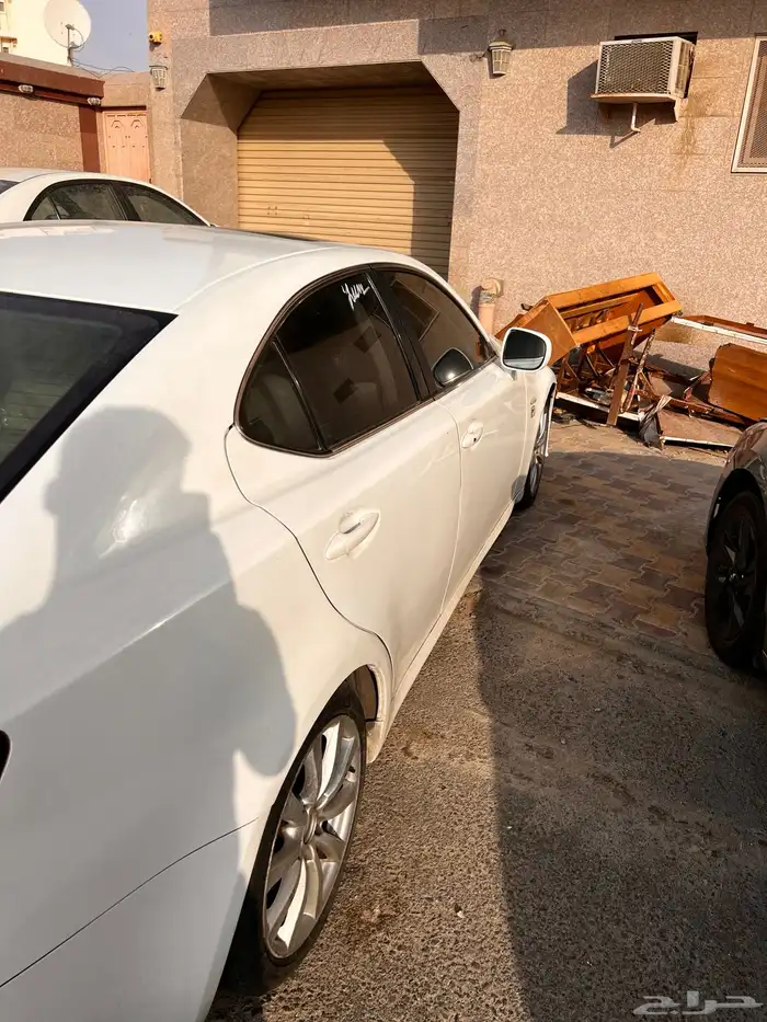 لكزس ارنوب 2