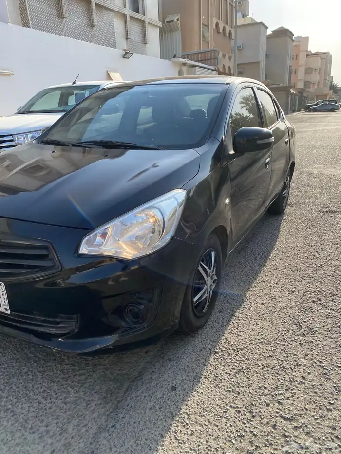 سيارة متسوبيشي اتراج 2020 مستخدم للبيع 3