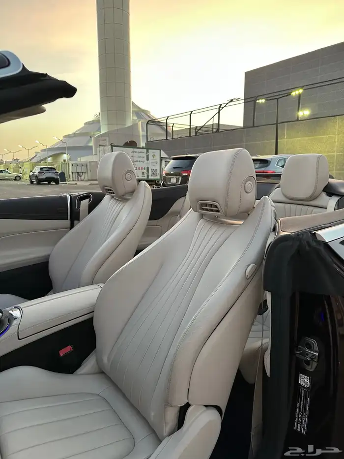 مرسيدس كشف E200 2019 نظيف جدا 24