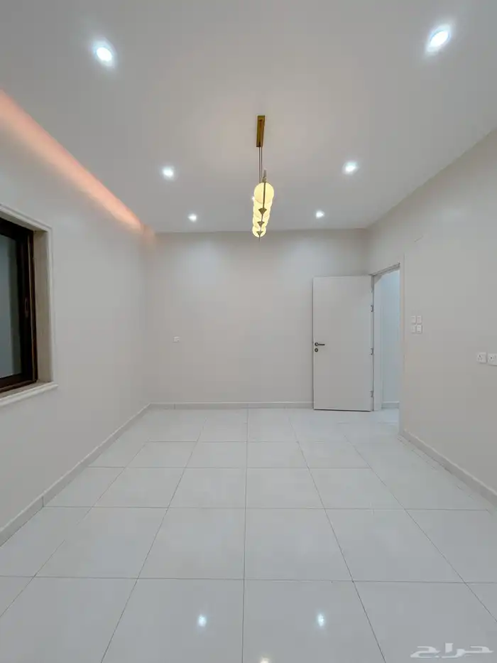شقة تمليك بحي التلال ب 550 الف 5