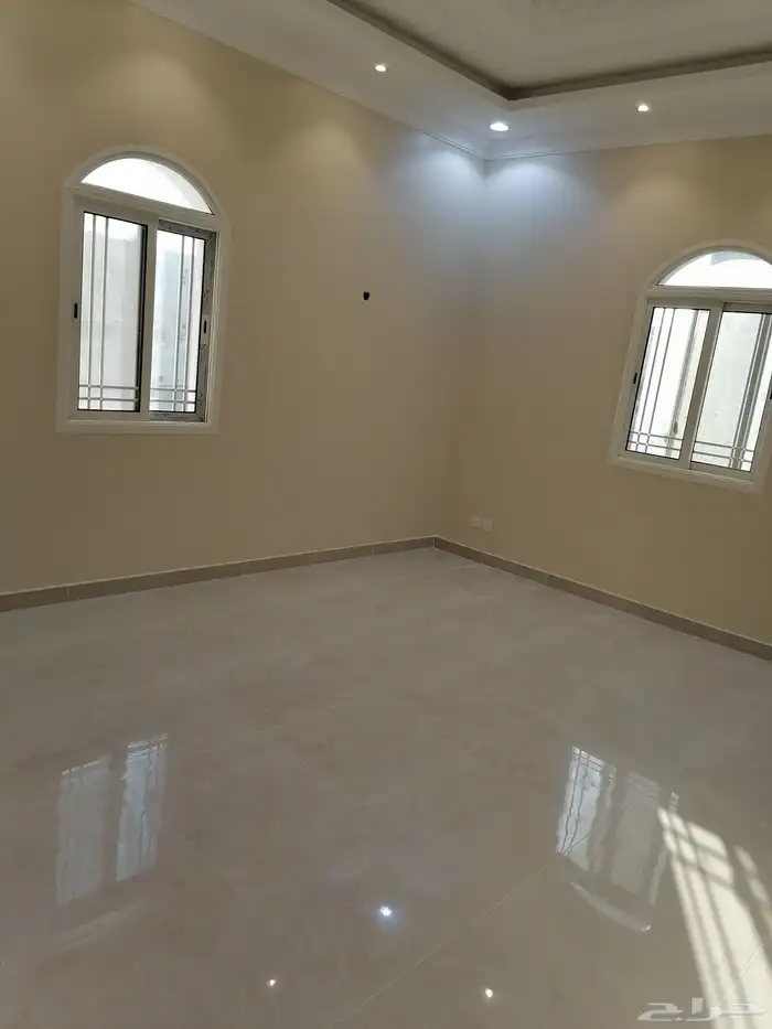 شقة للإيجار بحي الفرسان بالدمام 4