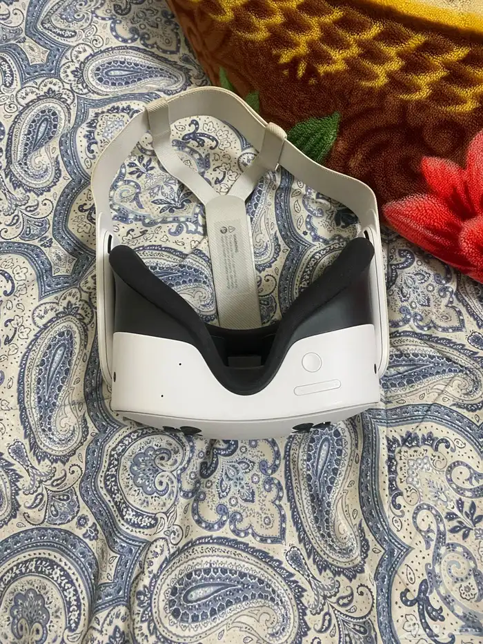 ميتا كويست 3s 128 قيقا ب 750 6