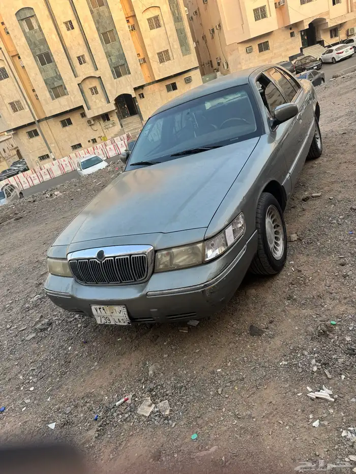 فورد قراند ماركيز موديل 2002 6