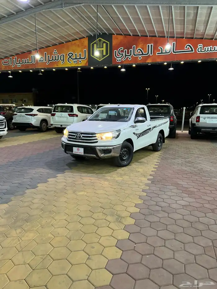 تويوتا   هايلوكس غماره GLX بنزين 2025 جديد 95.500 شامل 0