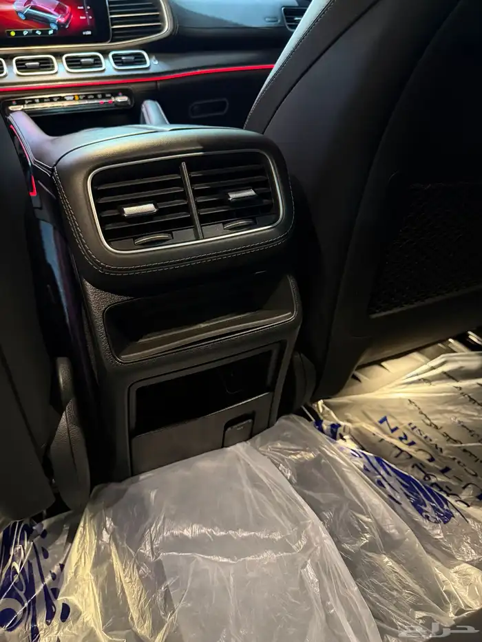 مرسيدس GLE53 AMG نايت بكج 34