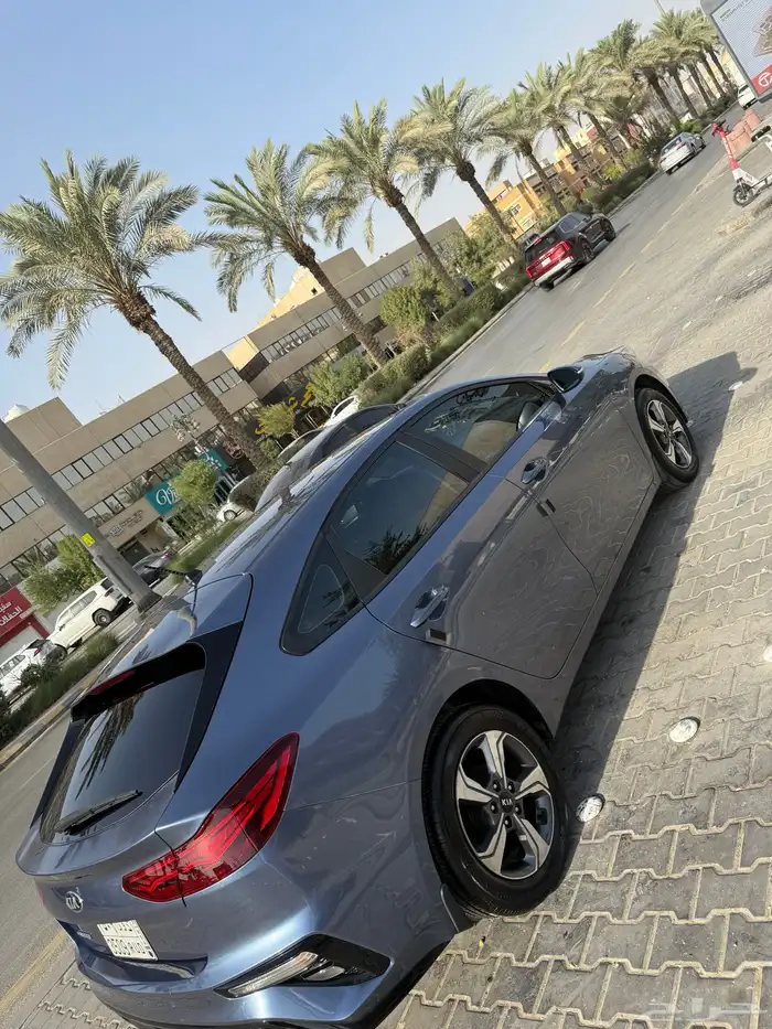 كيا سيراتو هاتش باق 2