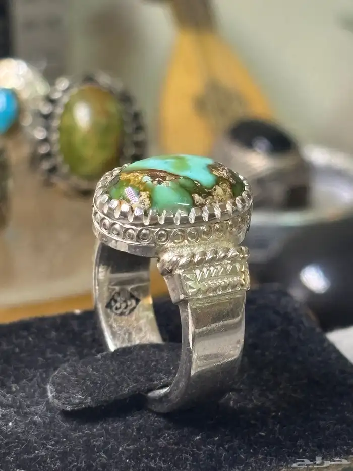 خاتم قطعه مميزه من الفيروز الطبيعي عيار 950 4