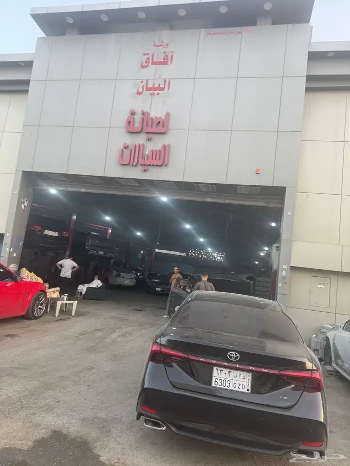مكائن مستوردة أمريكي وسمكرة جميع السيارات 12