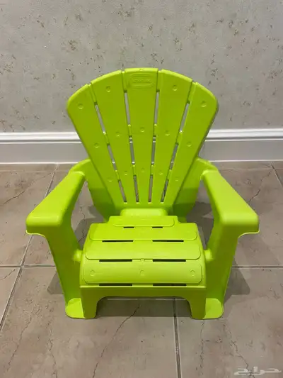 كرسي للأطفال الصغار من شركة Little tikes index