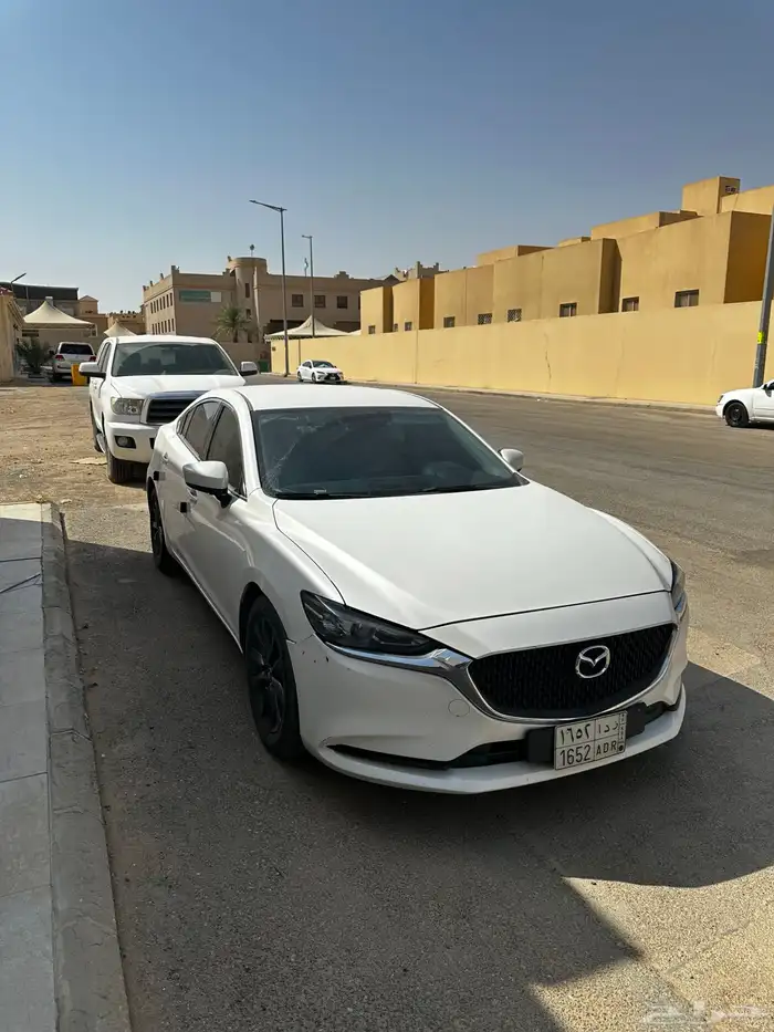 مازدا 6 2023 نص فل ممشى 74 الف 2