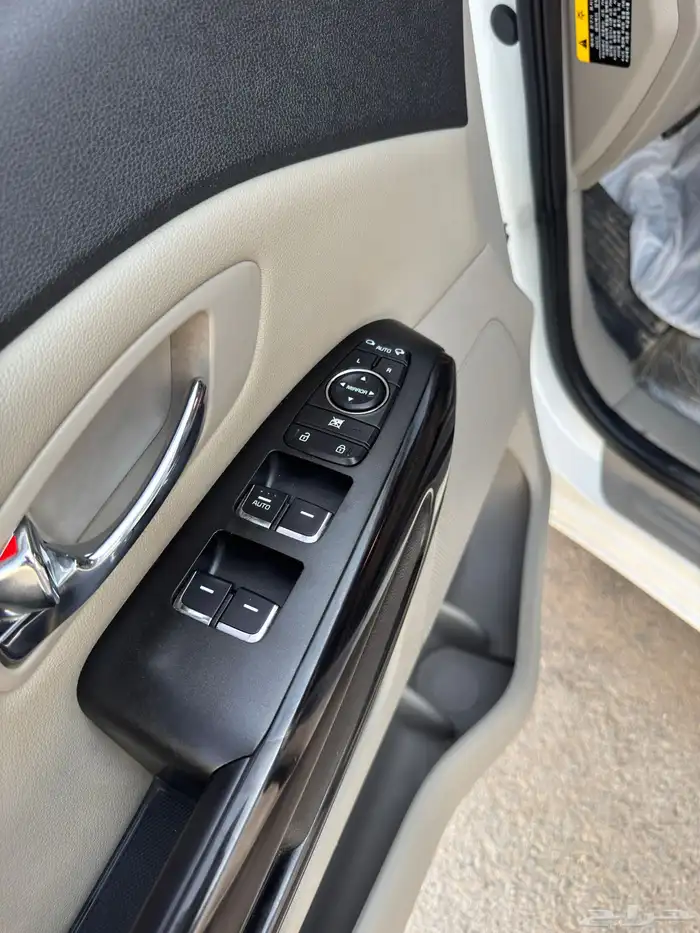 كرنفال2020 بدي ومحركات علي الشرط ماشي134 الف 16