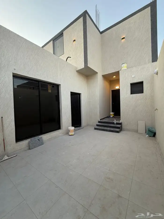 دور للبيع بحمراء الاسد 0