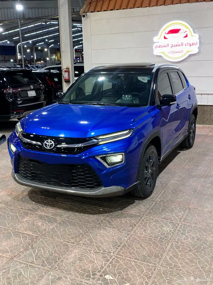 تويوتا أوربان2024 5