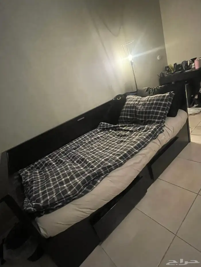 سرير ايكيا بادراج 2