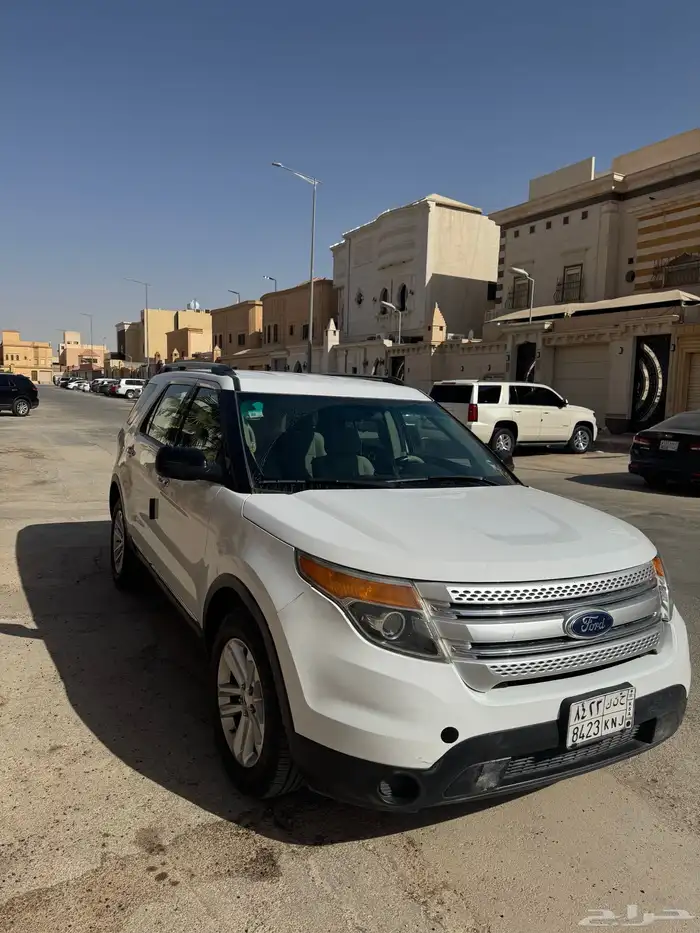 فورد اكسبلورر ستاندرد standard 2015 0