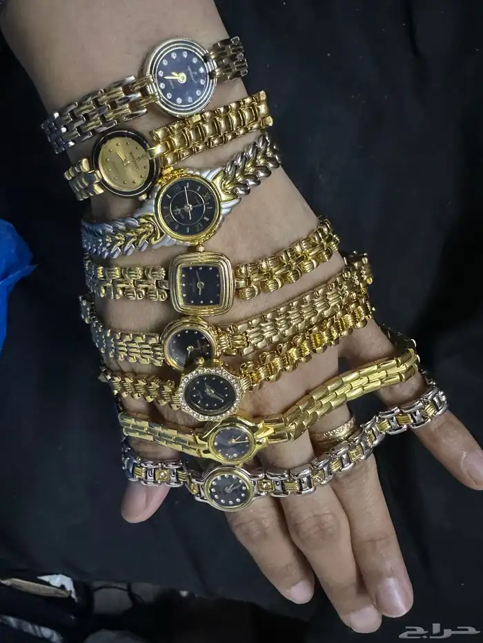 ساعات نادره تحتاج فقط لبطاريه ب 20 الواحده 7