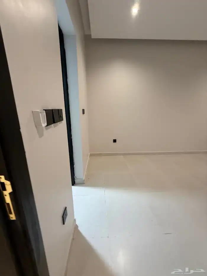 شقق عزاب   عماره جديده 11
