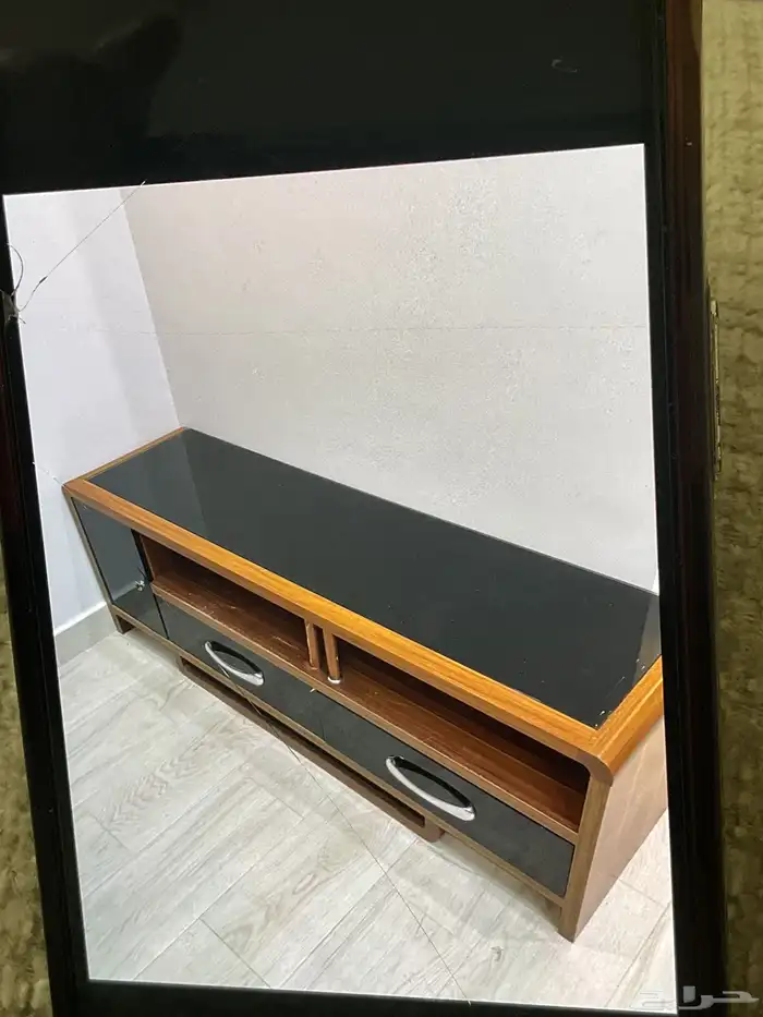 اثاث طاولة شاشه وكراسي كلاسيك 0