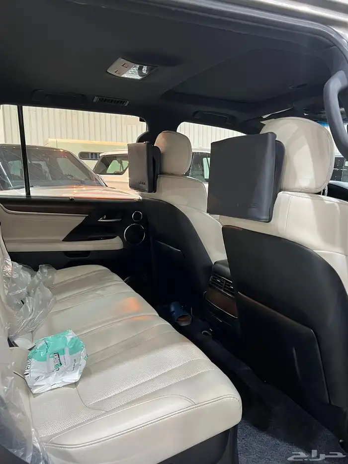 لكزس سبورت 2018 تيتانيوم داخلي اف وايت 5