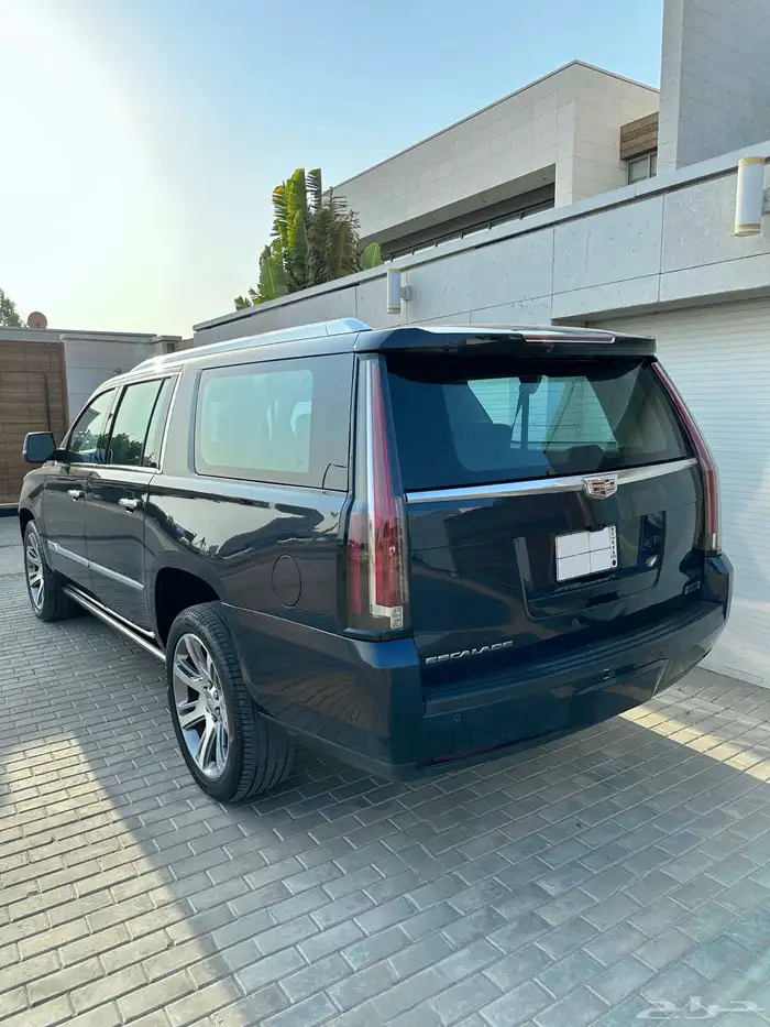 كاديلاك اسكاليد 2017 طويل 2