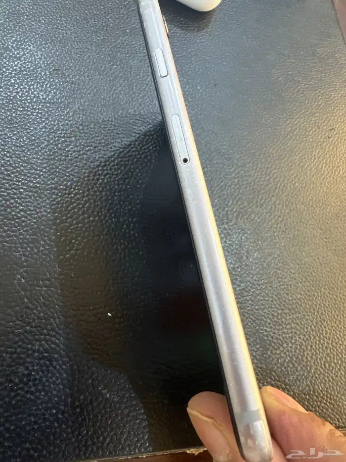 ايفون للبدل 4