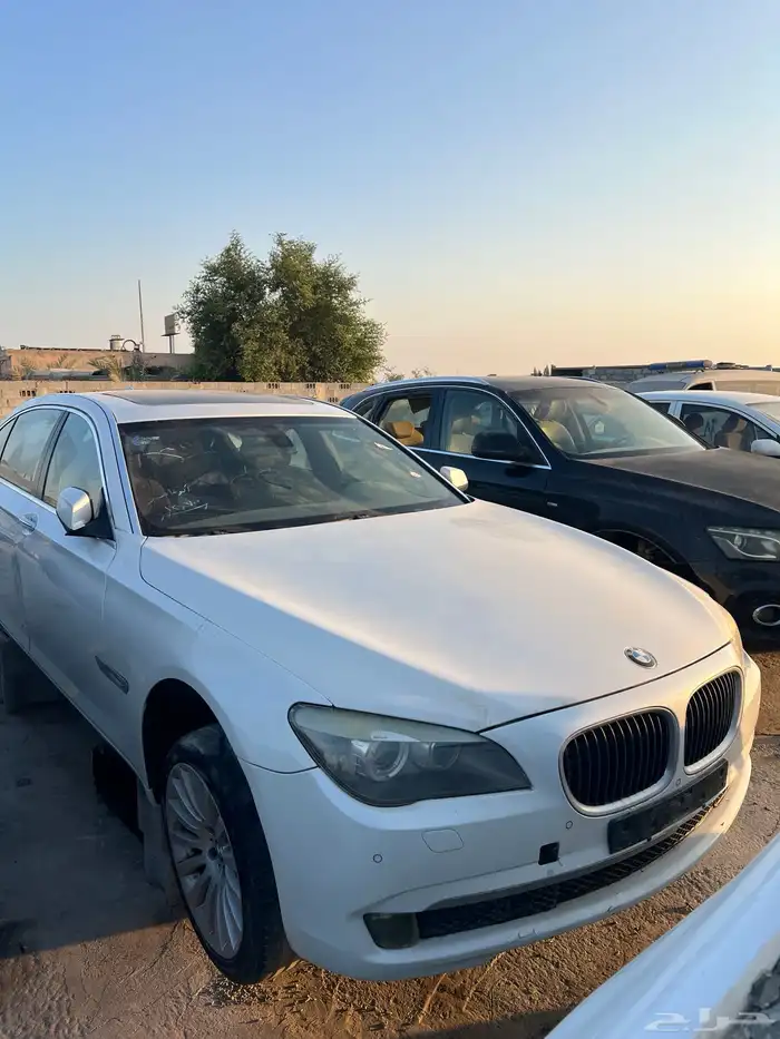 تشليح قطع غيار BMW 2009 4
