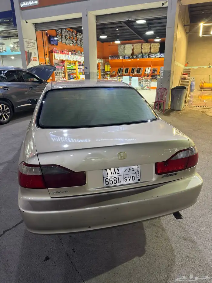 هوندا اكورد 2000 0