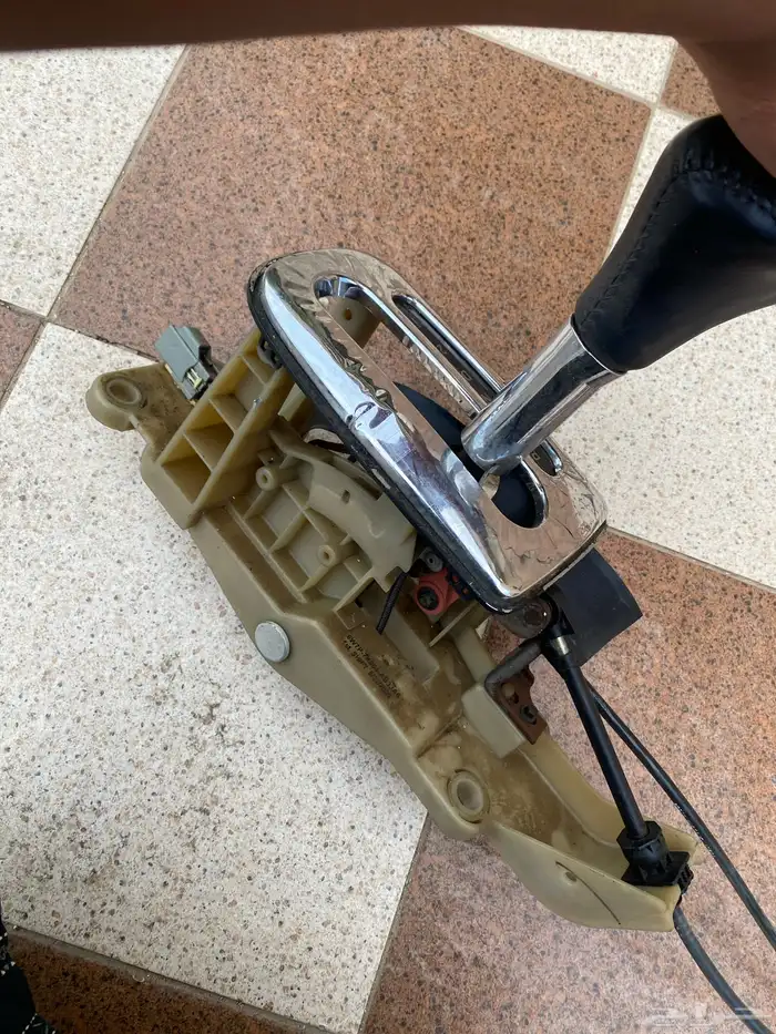 قير ارضي فورد يركب علا جميع الفوردات 1