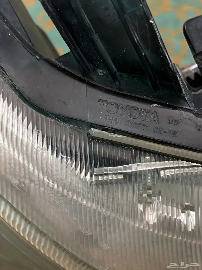 للبيع شمعات تايوتا هايلوكس من 2012 الى 2015 وكاله 7