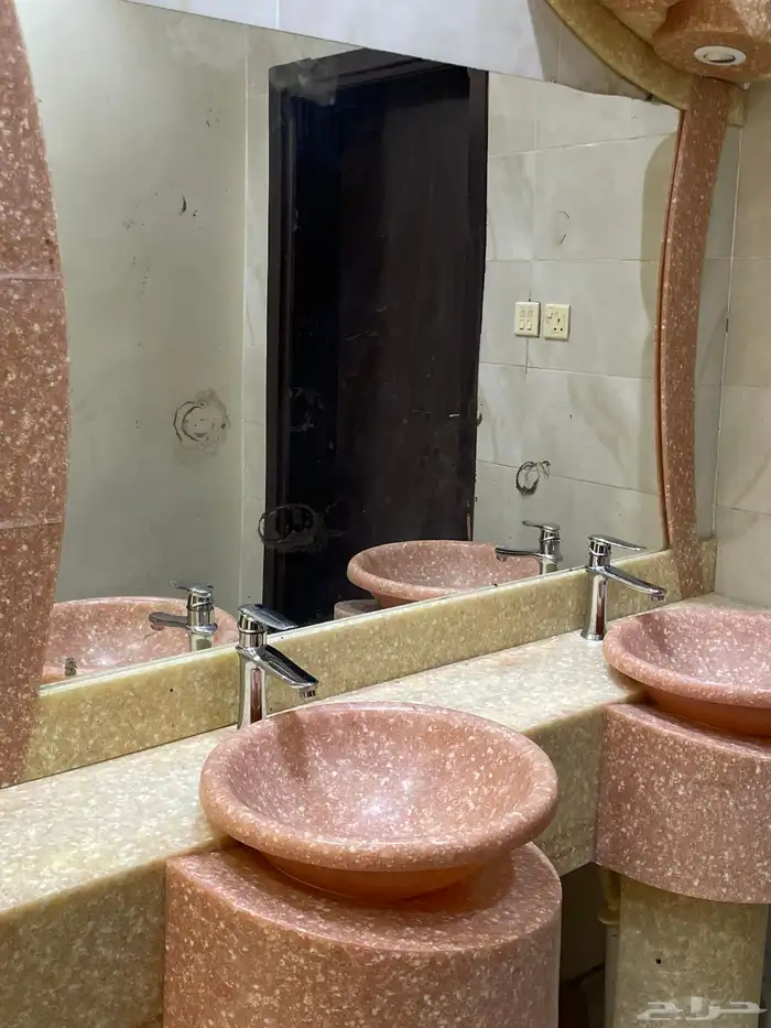 مغاسل رخام اخت الجديده مع رفوف وصنبور مايشكي من شي 2