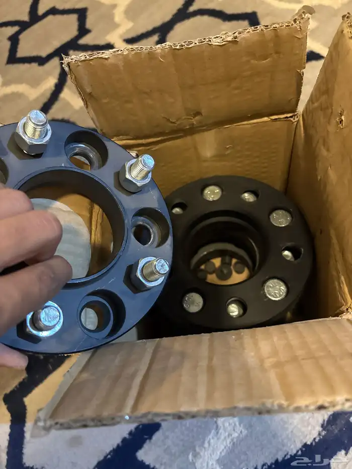 تبريز خمس مسمير جديده و نضيفه والله مركبت على اي موترو اصلي 3